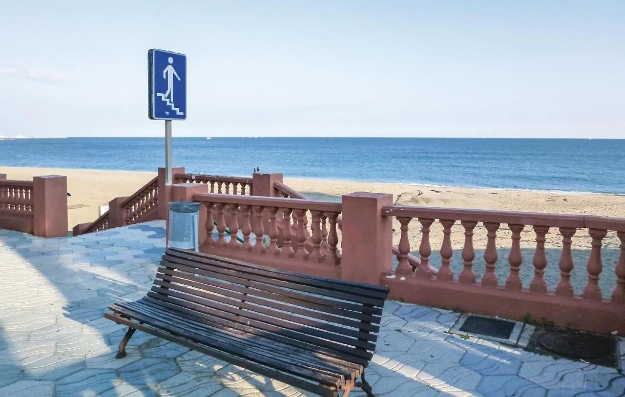 Nice Apartment In Benalmdena Costa With 1 Bedrooms, Wifi And Outdoor Swimming Pool